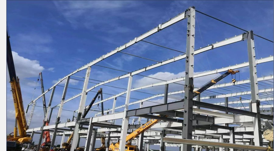 Steel erection at an industrial plant site